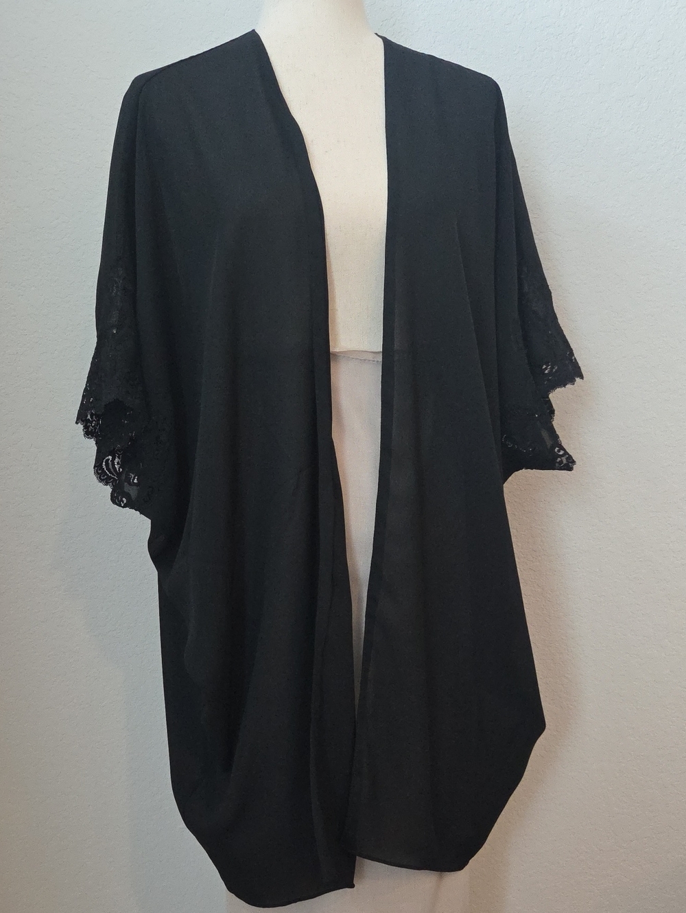 Black Lace-Sleeve Open Front Robe Open Blouse Semi Sheer Long Large Boho Chic